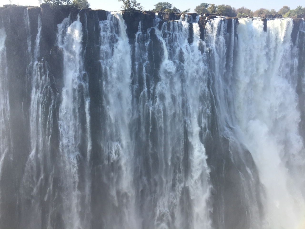 [32606] 2016_07_03_15_27_33_Africa_iPhone_6_IMG_8922_03740.jpg