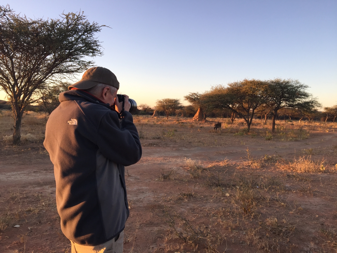 [3665] 2016_06_22_17_06_54_Africa_iPhone_6_Plus_IMG_3488_06739.jpg
