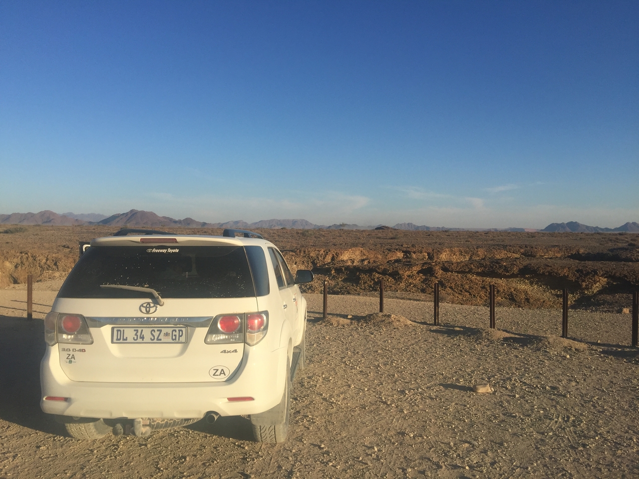 [14118] 2016_06_24_16_28_39_Africa_iPhone_6_Plus_IMG_3598_00224.jpg