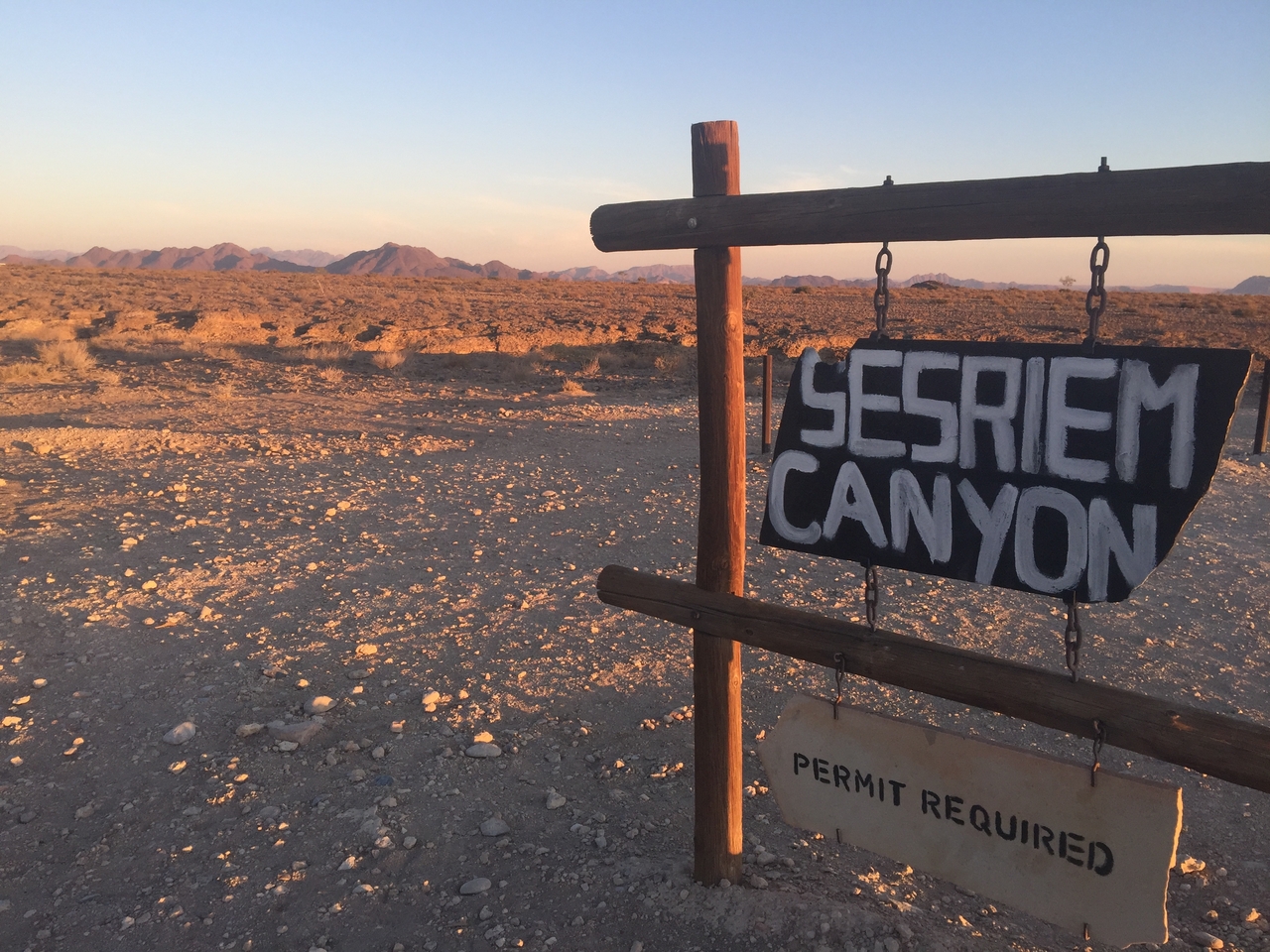 [14264] 2016_06_24_17_02_04_Africa_iPhone_6_Plus_IMG_3632_06834.jpg