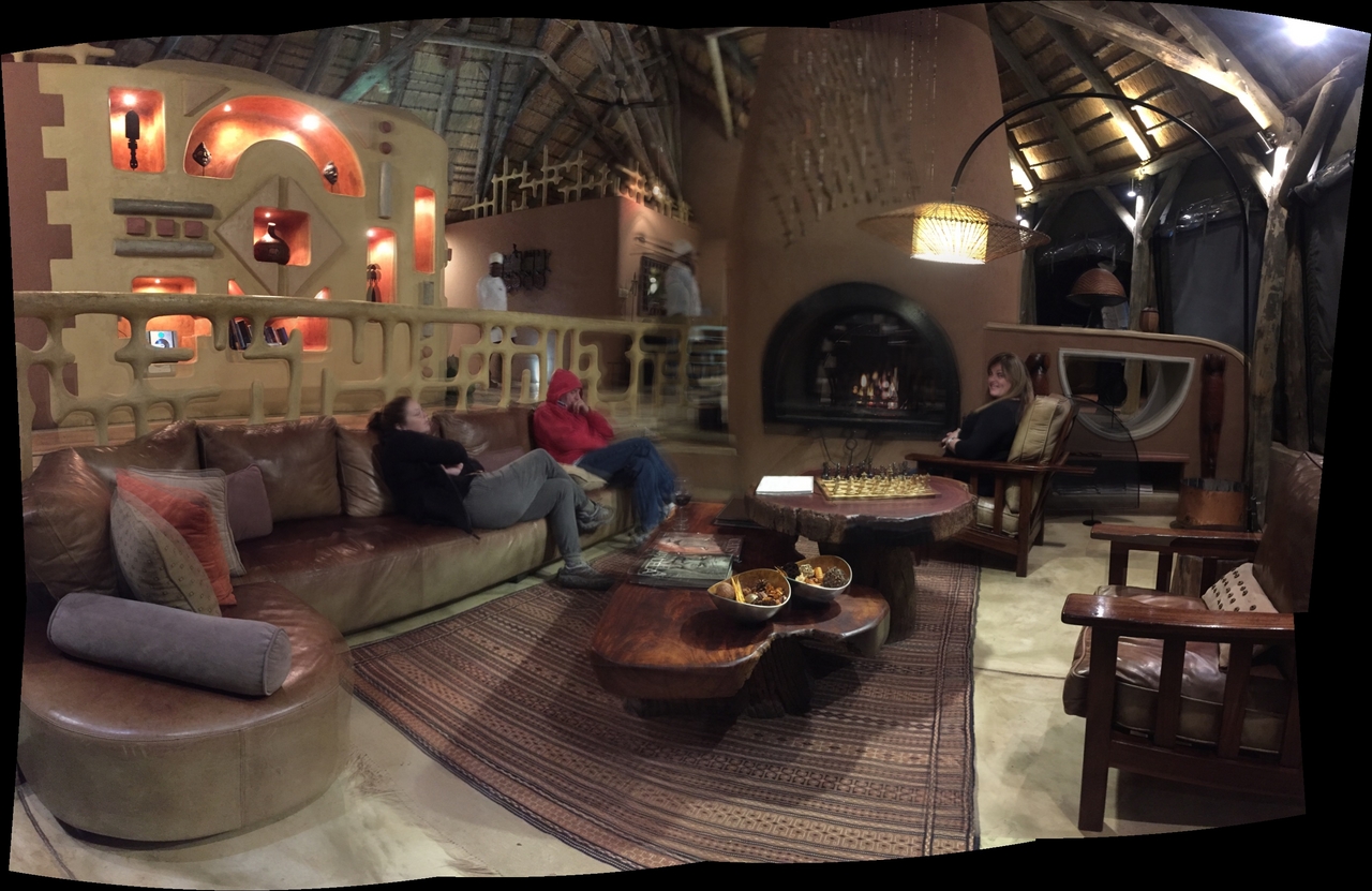 [34572] 2016_08_07_18_20_41-04_00_Africa_Other_Cameras_IMG_7567_00164.jpg