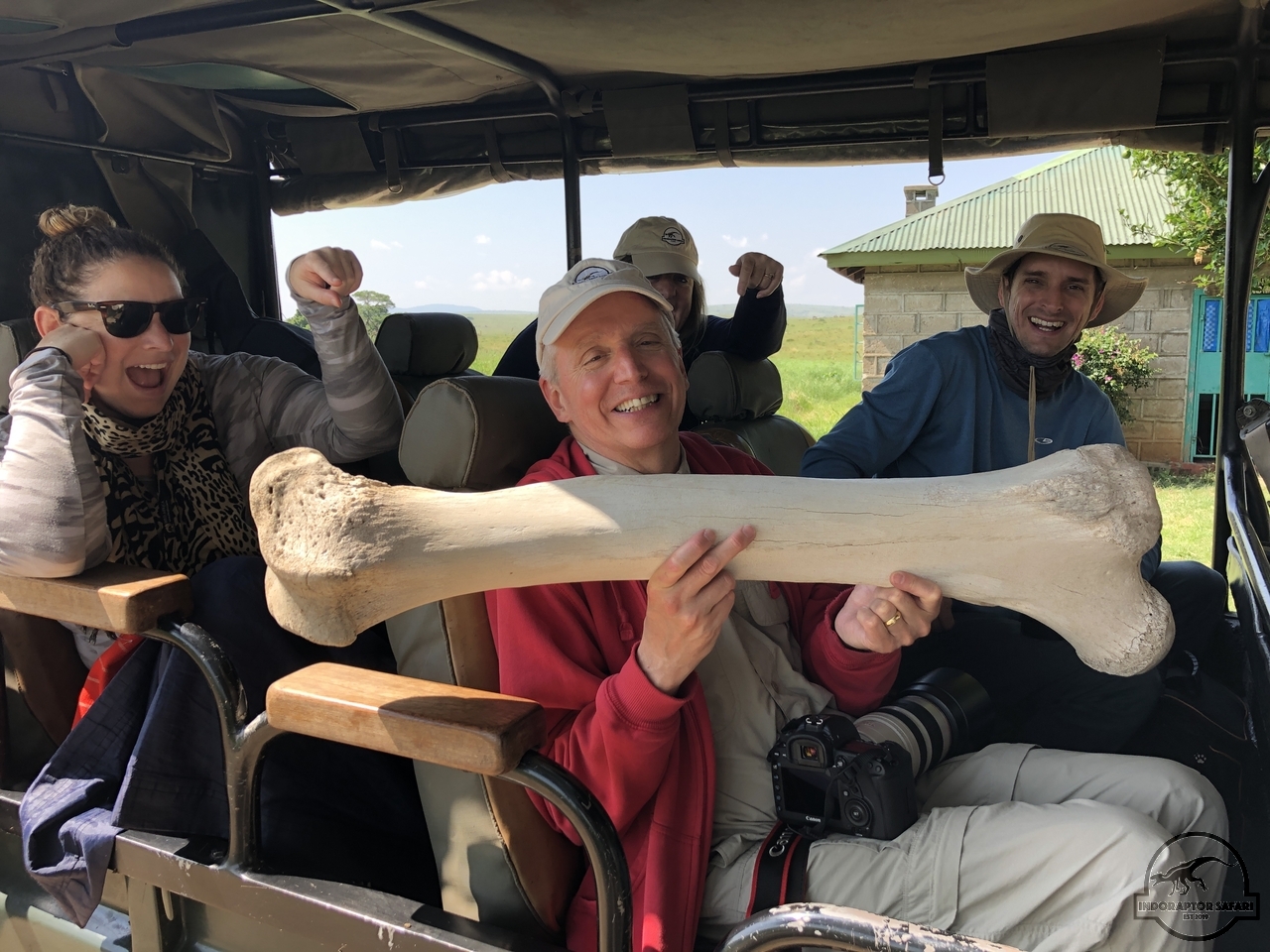 [887] 2019_06_29_10_54_39_Africa_iPhone_X_IMG_4292_00090.jpg